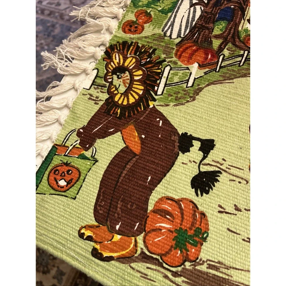 N/A halloween accent